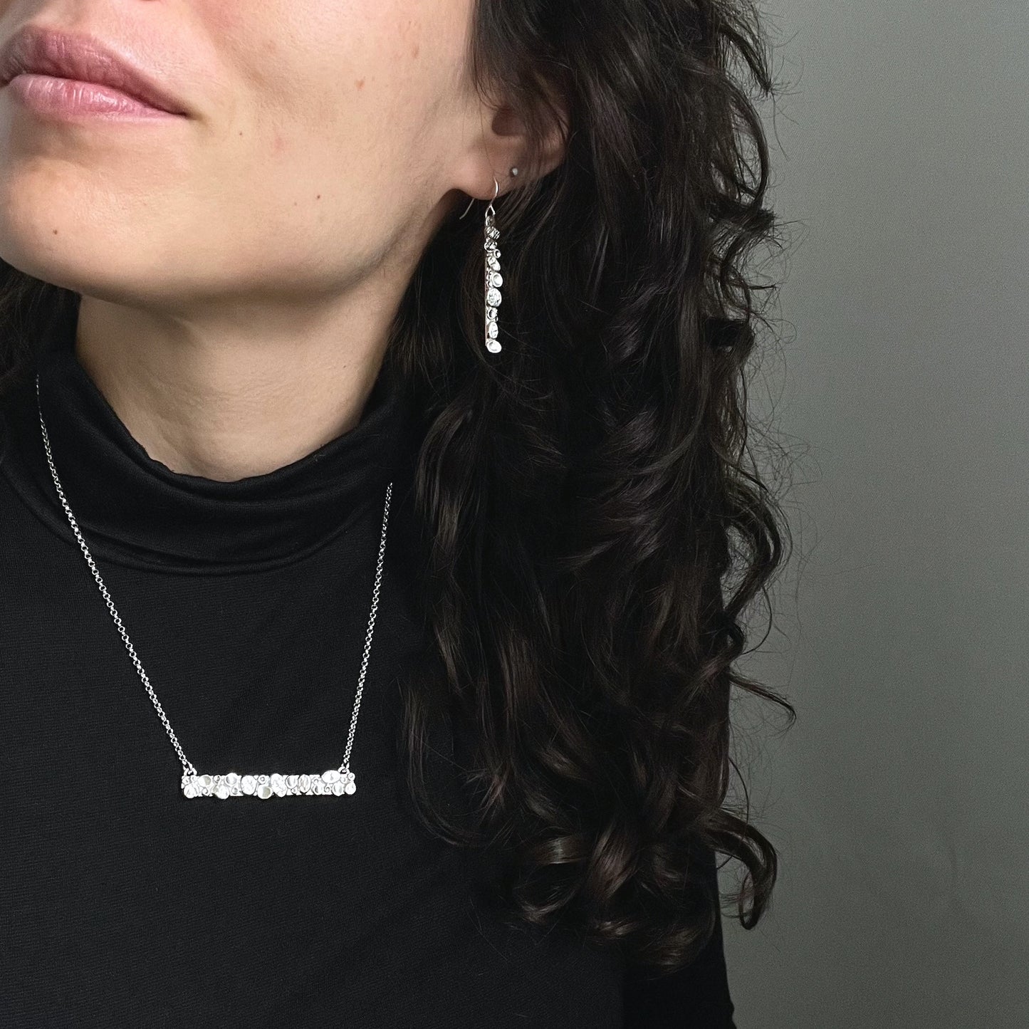 Shoreline Bar Necklace