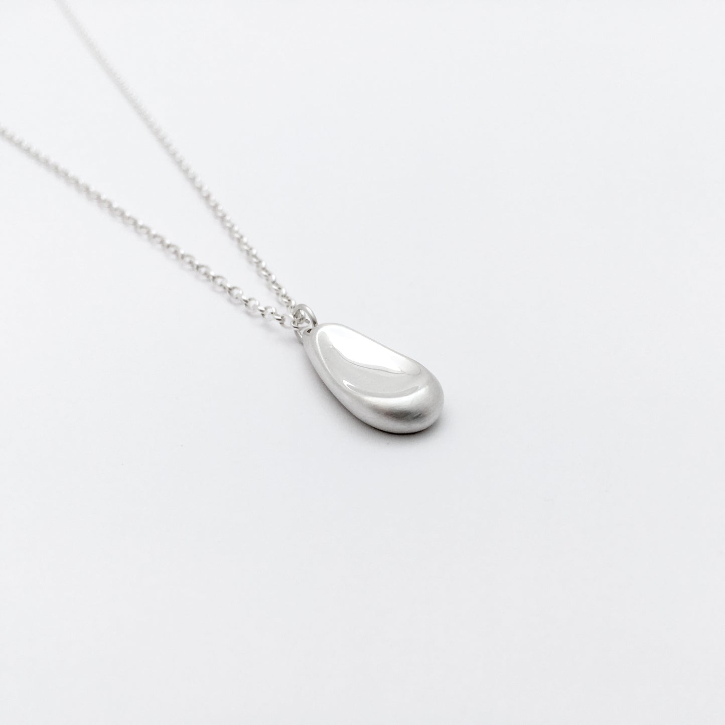 Teardrop Pendant Necklace