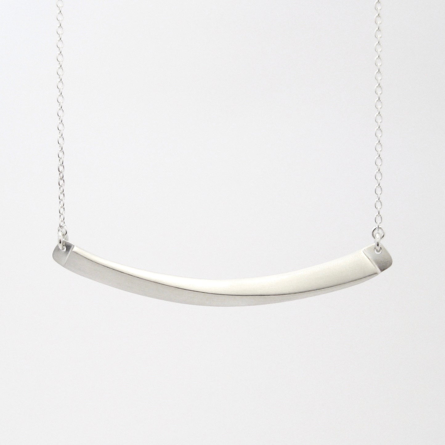 Horizon Line Necklace