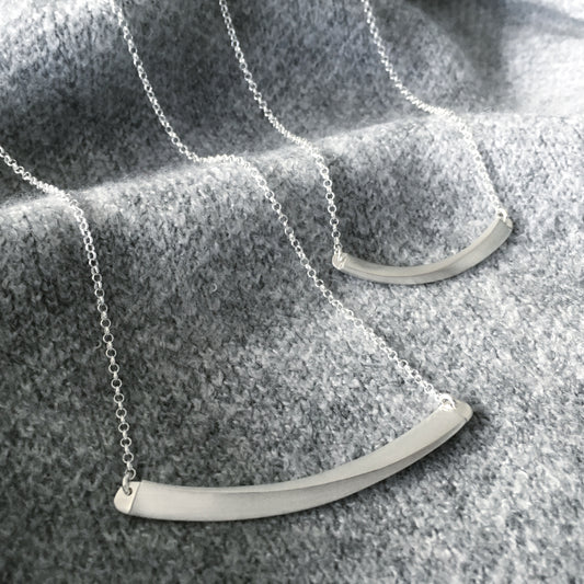Horizon Line Necklace