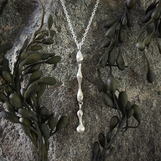 Rockweed Dangle Pendant